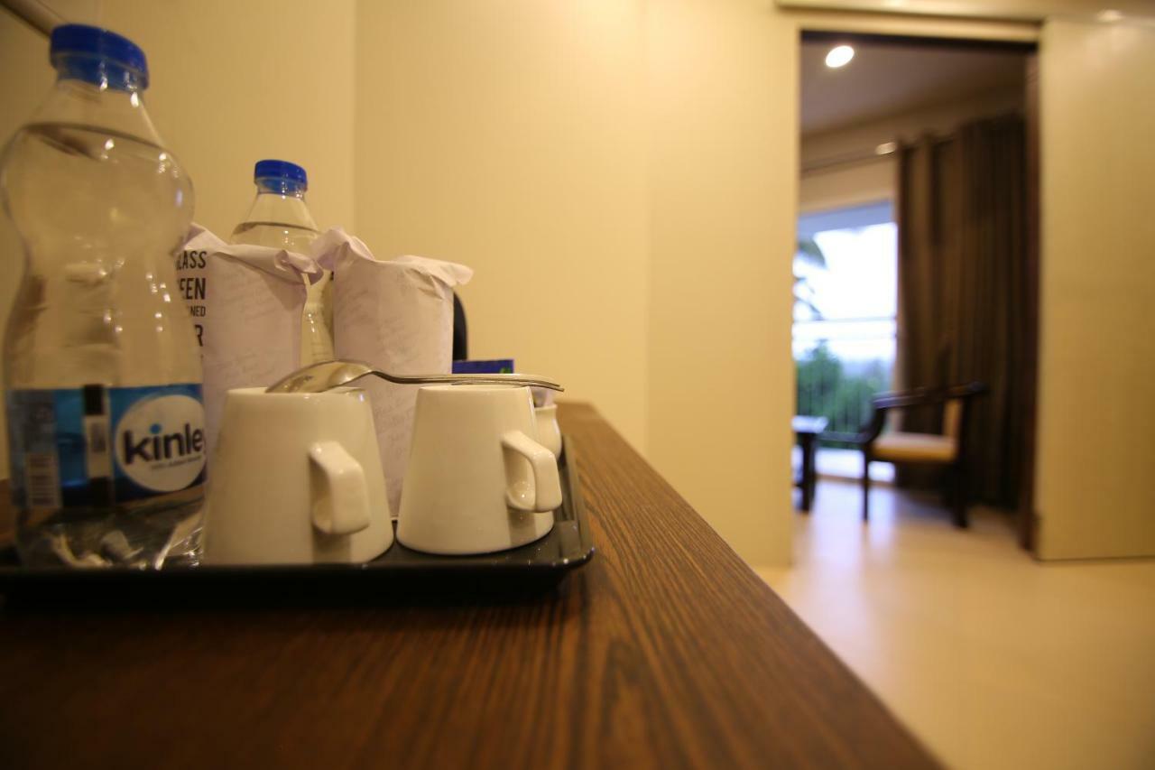 Hotel Le Sapphire Sultan Bathery Dış mekan fotoğraf