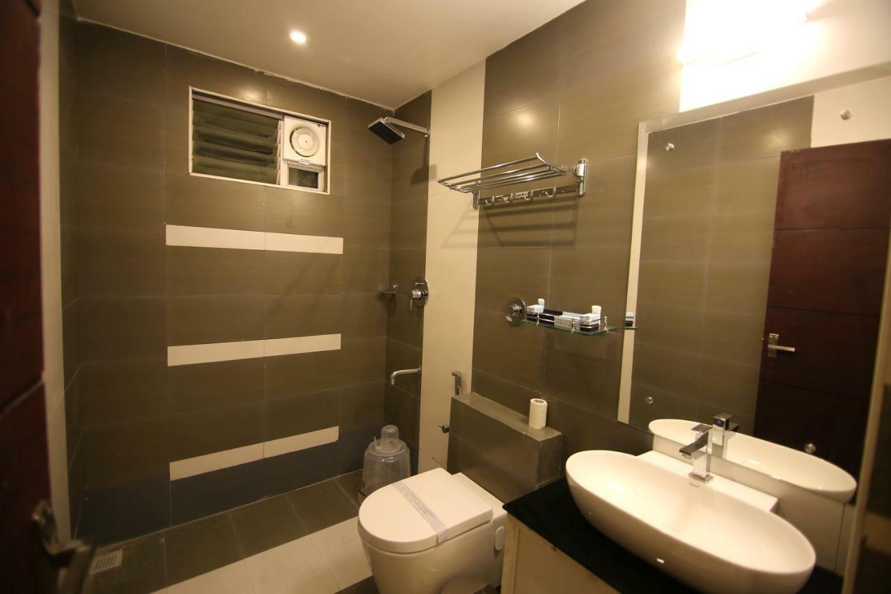 Hotel Le Sapphire Sultan Bathery Dış mekan fotoğraf